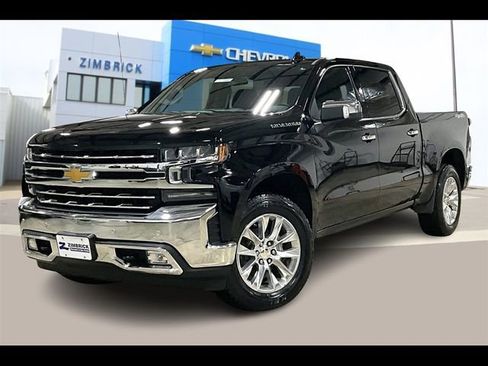 Used 2019 Chevrolet Silverado 1500 LTZ w/ LTZ Plus Package image 3
