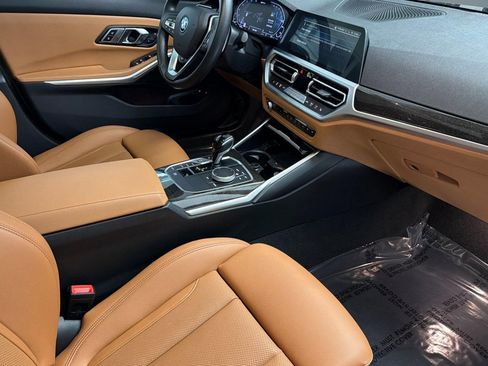 Used 2022 BMW 330e w/ Premium Package image 33