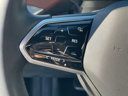 Used 2021 Volkswagen ID.4 Pro S image 14