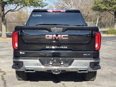 Certified 2024 GMC Sierra 1500 SLT image 4