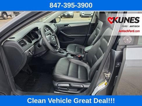 Used 2018 Volkswagen Jetta Wolfsburg Edition image 18