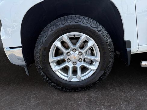 Used 2023 Chevrolet Silverado 1500 LT w/ Max Trailering Package RWD image 9