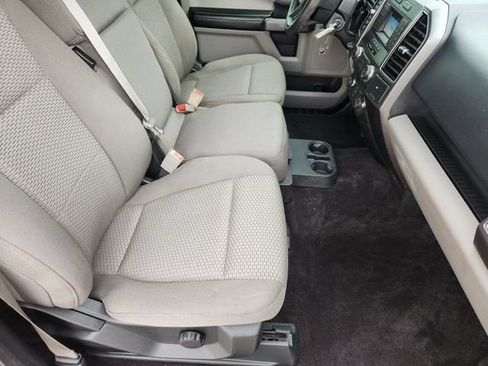 Used 2018 Ford F150 XLT RWD image 13