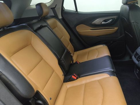 Used 2020 GMC Terrain SLT w/ Preferred Package image 19