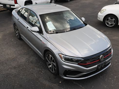 Used 2020 Volkswagen Jetta GLI FWD image 18