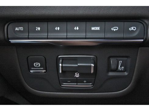 New 2026 Cadillac Escalade Luxury w/ Touring Package image 15