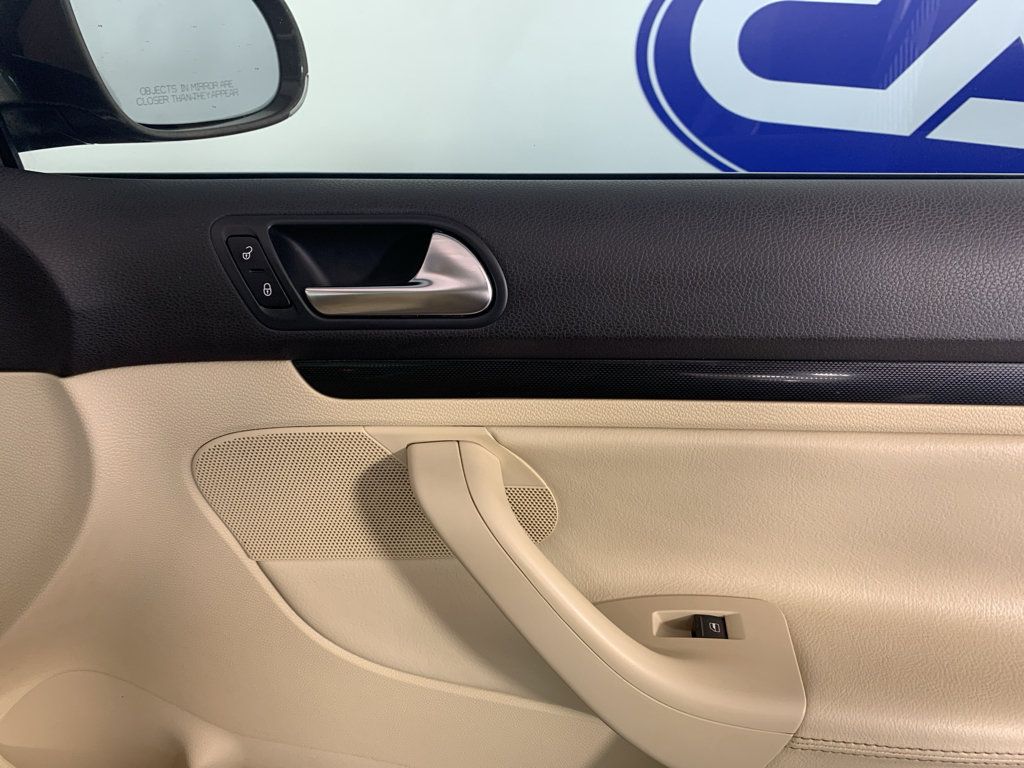 Used 2012 Volkswagen Jetta TDI FWD image 39