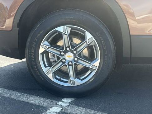 Used 2024 Chevrolet Blazer LT w/ Convenience Package image 9