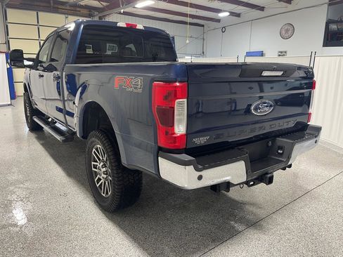 Used 2019 Ford F250 Lariat w/ Lariat Value Package AWD/4WD image 6