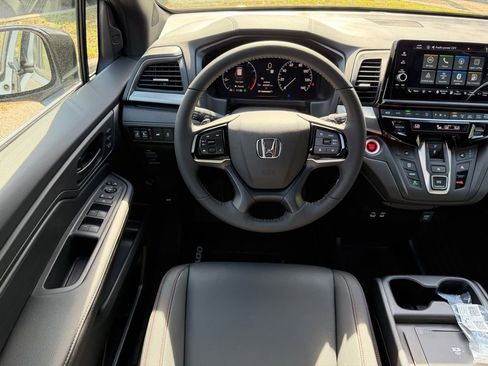 New 2026 Honda Odyssey Sport-L image 12