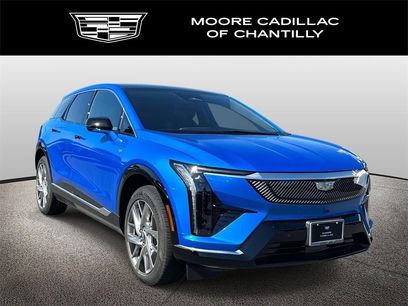 New 2025 Cadillac Optiq Luxury 1