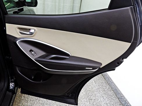 Used 2017 Hyundai Santa Fe Sport w/ Cargo Package image 12