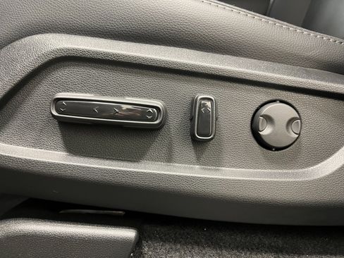 New 2026 Honda Pilot Touring image 12