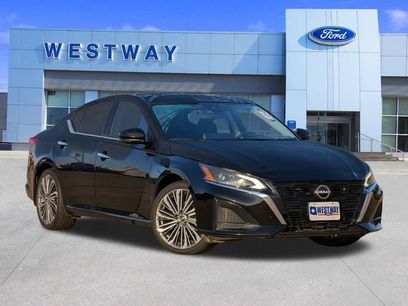 Used 2023 Nissan Altima 2.5 SL