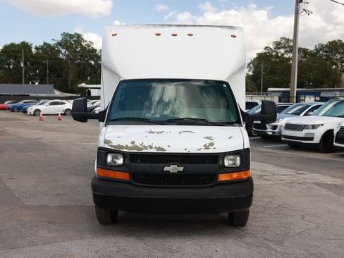 Used 2012 Chevrolet Express 3500 Extended RWD image 21