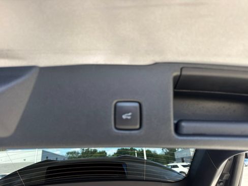 Certified 2023 Ford Escape ST-Line w/ Tech Pack #1 AWD/4WD image 37