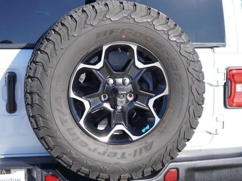 Used 2022 Jeep Wrangler Unlimited Rubicon 4xe w/ Steel Bumper Group image 12