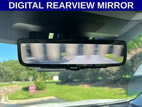 Used 2023 Subaru Ascent Touring AWD/4WD image 16