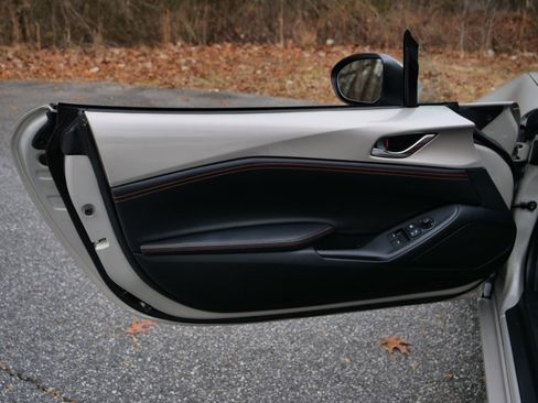 Used 2022 MAZDA MX-5 Miata Grand Touring image 26