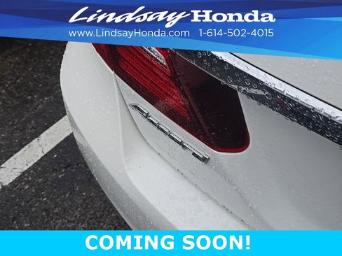 Used 2016 Honda Accord Touring image 18