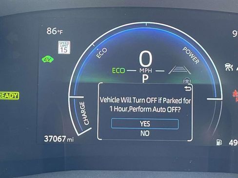 Used 2025 Toyota Camry SE FWD image 26