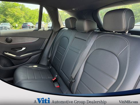 Used 2022 Mercedes-Benz GLC 300 GLC 300 image 21