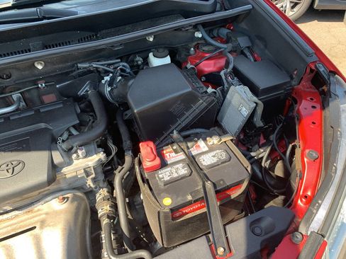 Used 2013 Toyota RAV4 XLE AWD/4WD image 22