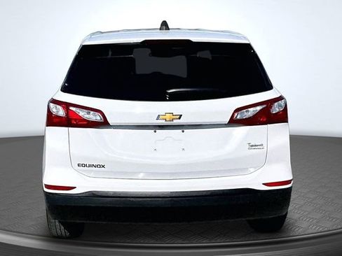 Used 2021 Chevrolet Equinox LS w/ LS Convenience Package FWD image 5