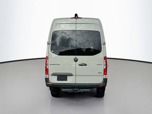 Used 2025 Mercedes-Benz Sprinter 2500 image 6