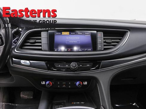Used 2023 Buick Enclave Essence FWD image 12