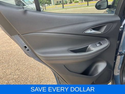 Used 2024 Buick Encore GX Avenir w/ Avenir Convenience Package AWD/4WD image 18