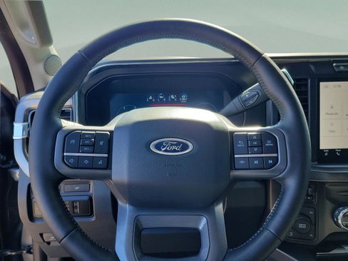 Used 2024 Ford F250 Lariat w/ Sport Appearance Package image 12