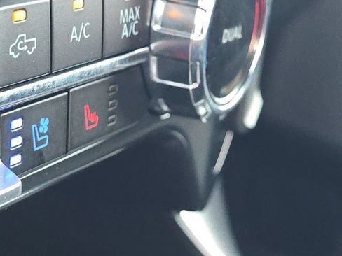 Used 2025 Ford F150 Raptor AWD/4WD image 35