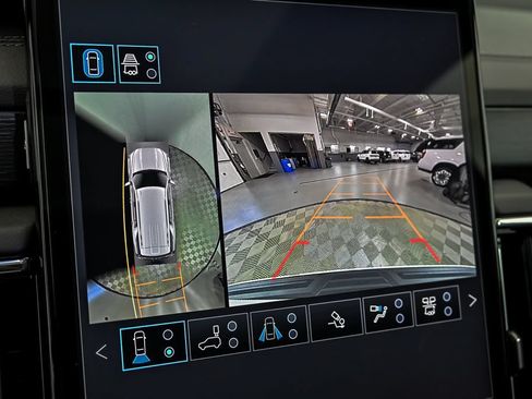 New 2026 GMC Yukon Denali w/ Denali Reserve Package AWD/4WD image 20