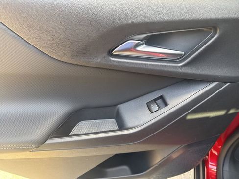 New 2026 Chevrolet Equinox LT w/ Safety and Technology Package FWD image 18