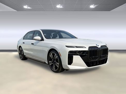 New 2026 BMW i7 eDrive50 w/ M Sport Package RWD image 7