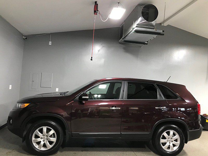 Used 2013 Kia Sorento LX w/ Value Pkg FWD image 6