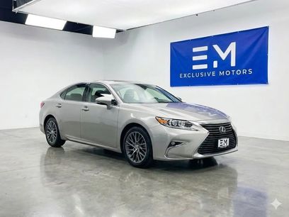 Used 2018 Lexus ES 350