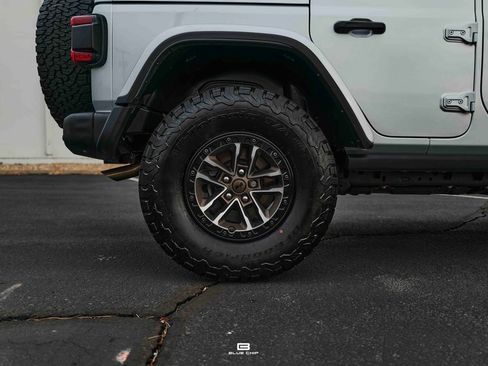 Used 2024 Jeep Wrangler Unlimited Rubicon 392 AWD/4WD image 9