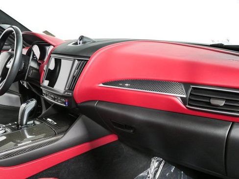 Certified 2022 Maserati Levante Trofeo AWD/4WD image 25