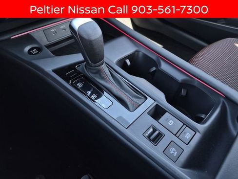 New 2026 Nissan Sentra SR w/ Floor Mat Package FWD image 19