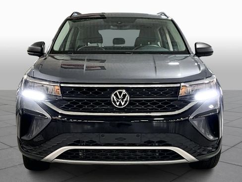 Used 2023 Volkswagen Taos S FWD image 4