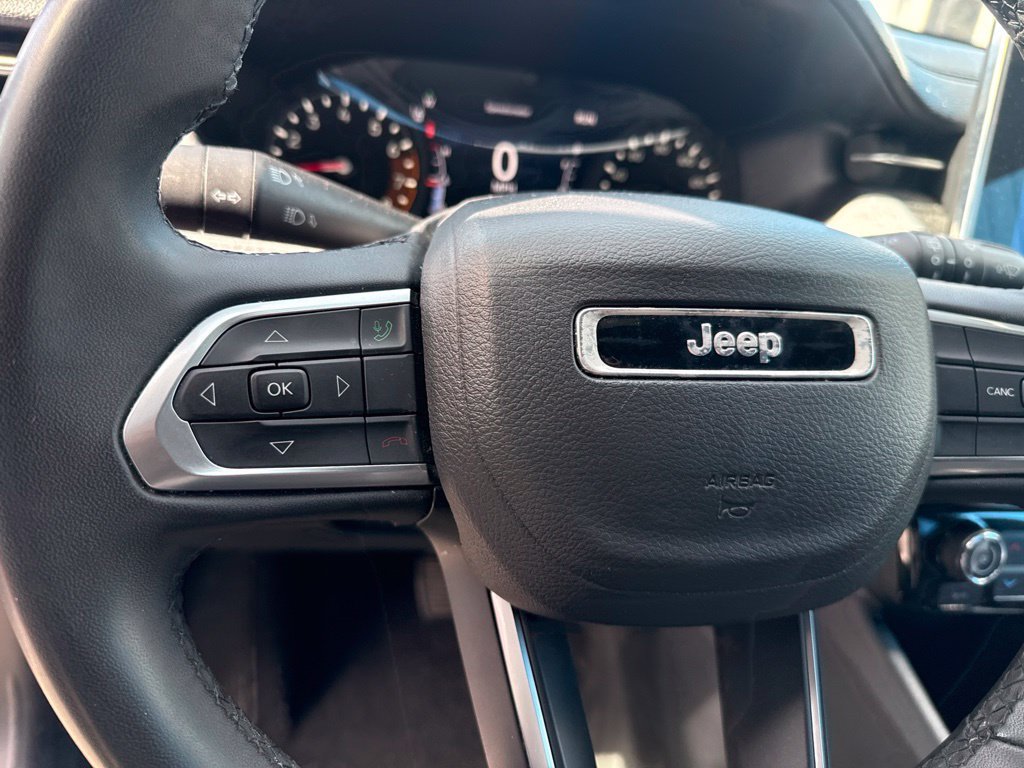 Used 2024 Jeep Compass Latitude AWD/4WD image 24