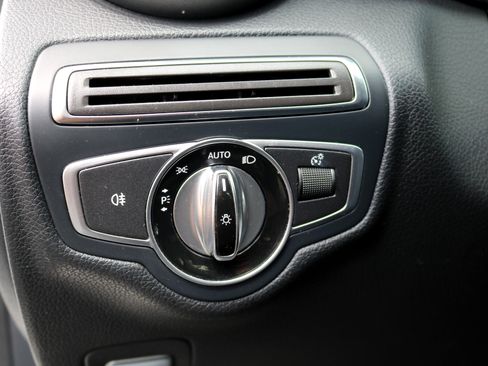 Used 2015 Mercedes-Benz C 300 Sedan w/ Premium 1 Package image 17