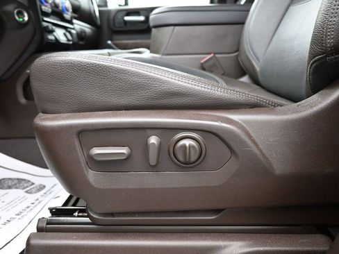 Used 2023 GMC Sierra 2500 Denali w/ Denali Ultimate Package image 9