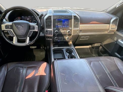 Used 2017 Ford F250 Platinum w/ FX4 Off-Road Package AWD/4WD image 15