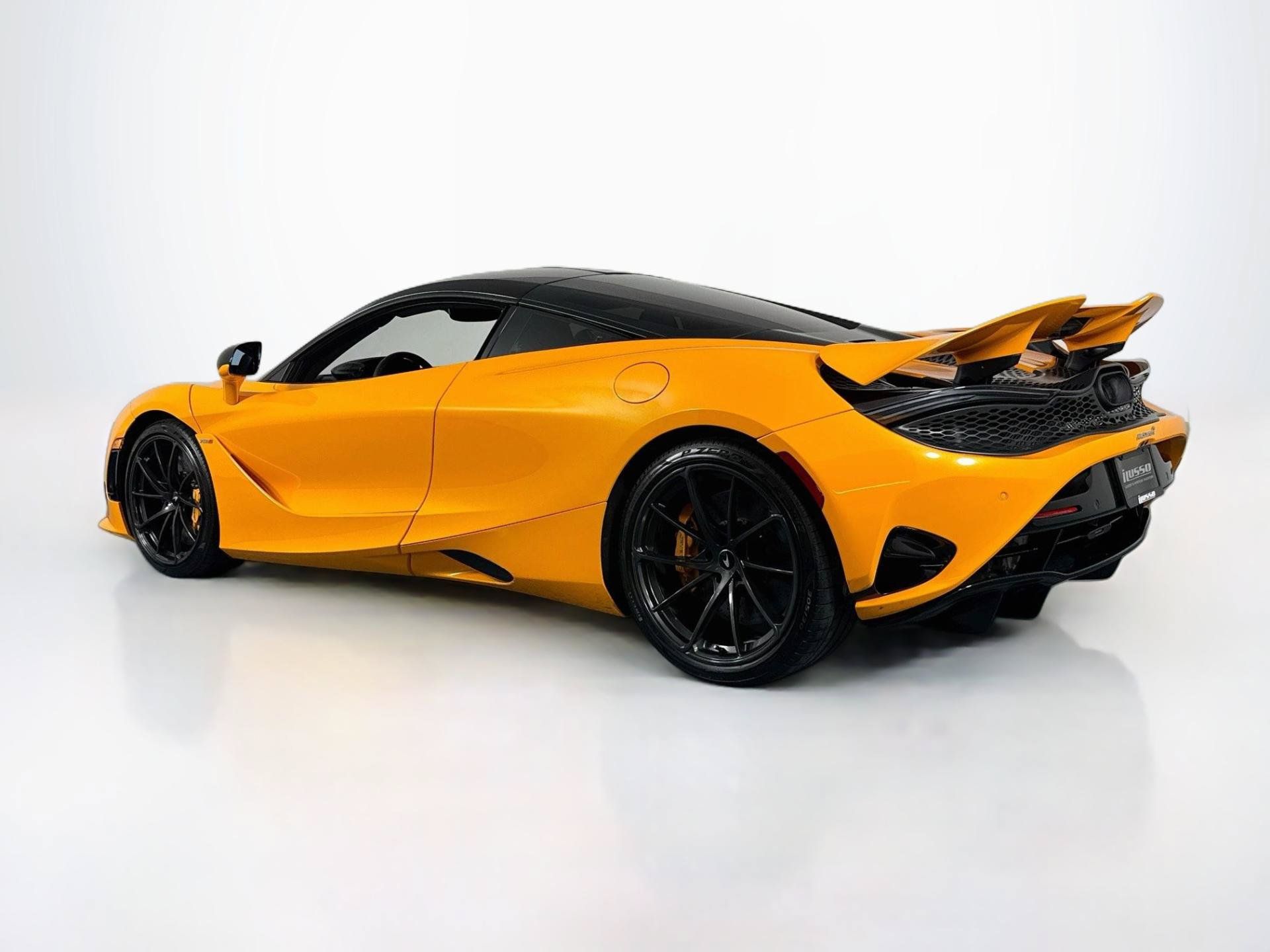Used 2025 McLaren 750S RWD image 7