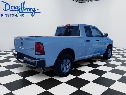 Used 2024 RAM 1500 Classic SLT AWD/4WD image 5