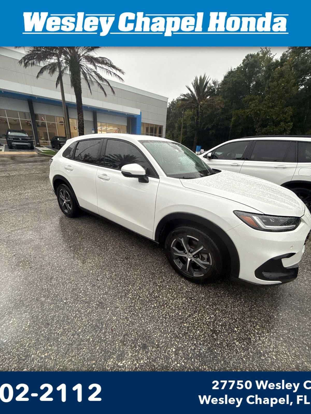 Used 2024 Honda HR-V EX-L image 1