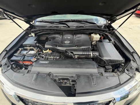 Used 2018 Nissan Armada SL w/ Moonroof Package RWD image 4